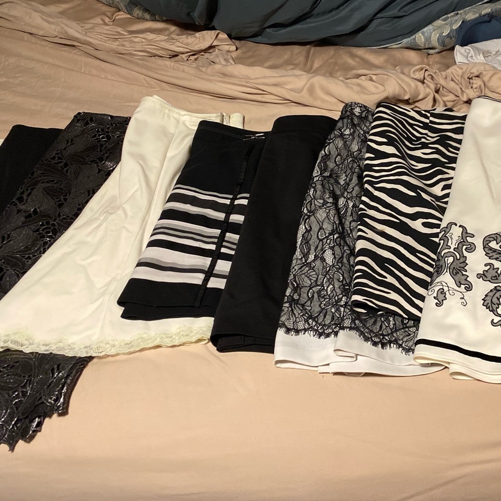 Multiple White House Black Market skirts